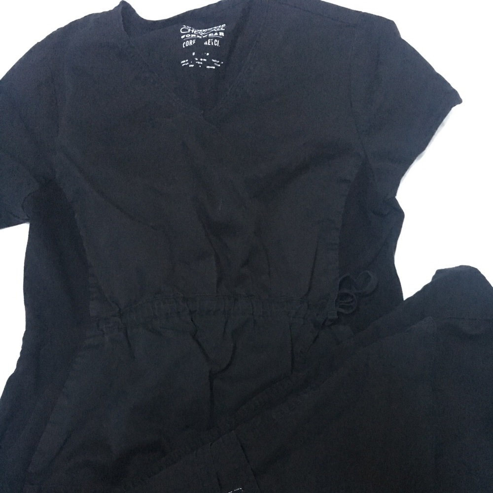 Maternity scrub set